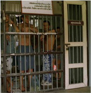 Foreigners behind bars at police lock up after Full Moon Party